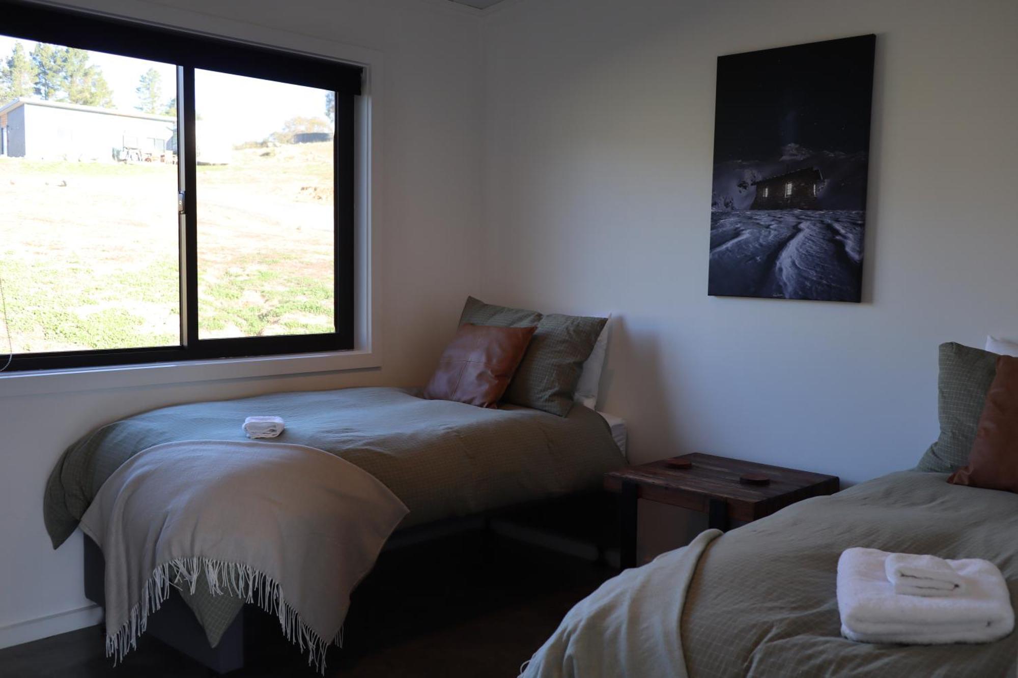 #2 New Modern Cabin With Amazing Views Over Lake Holiday home *