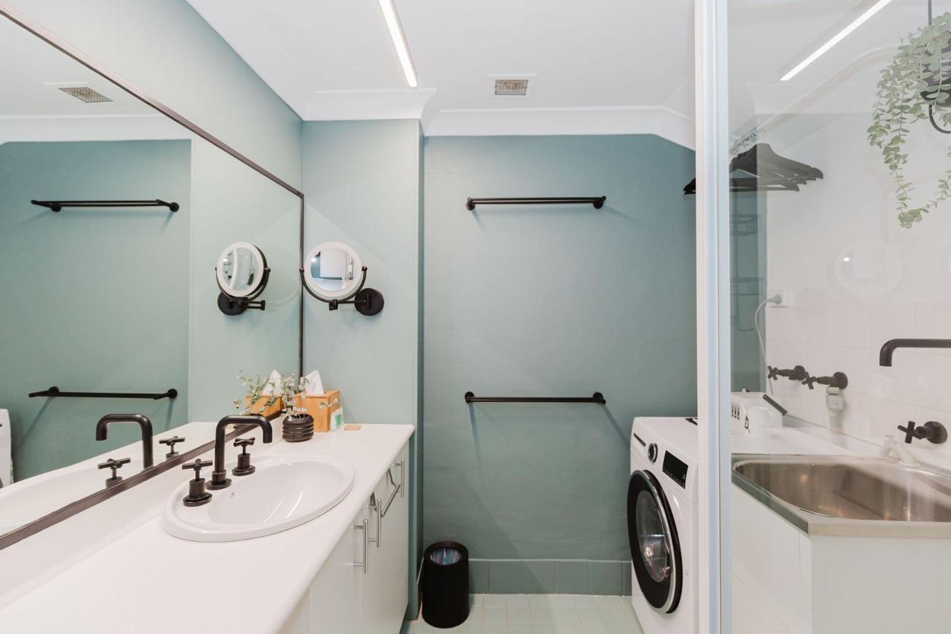 Razorback 13 1 Gippsland Street Apartment
