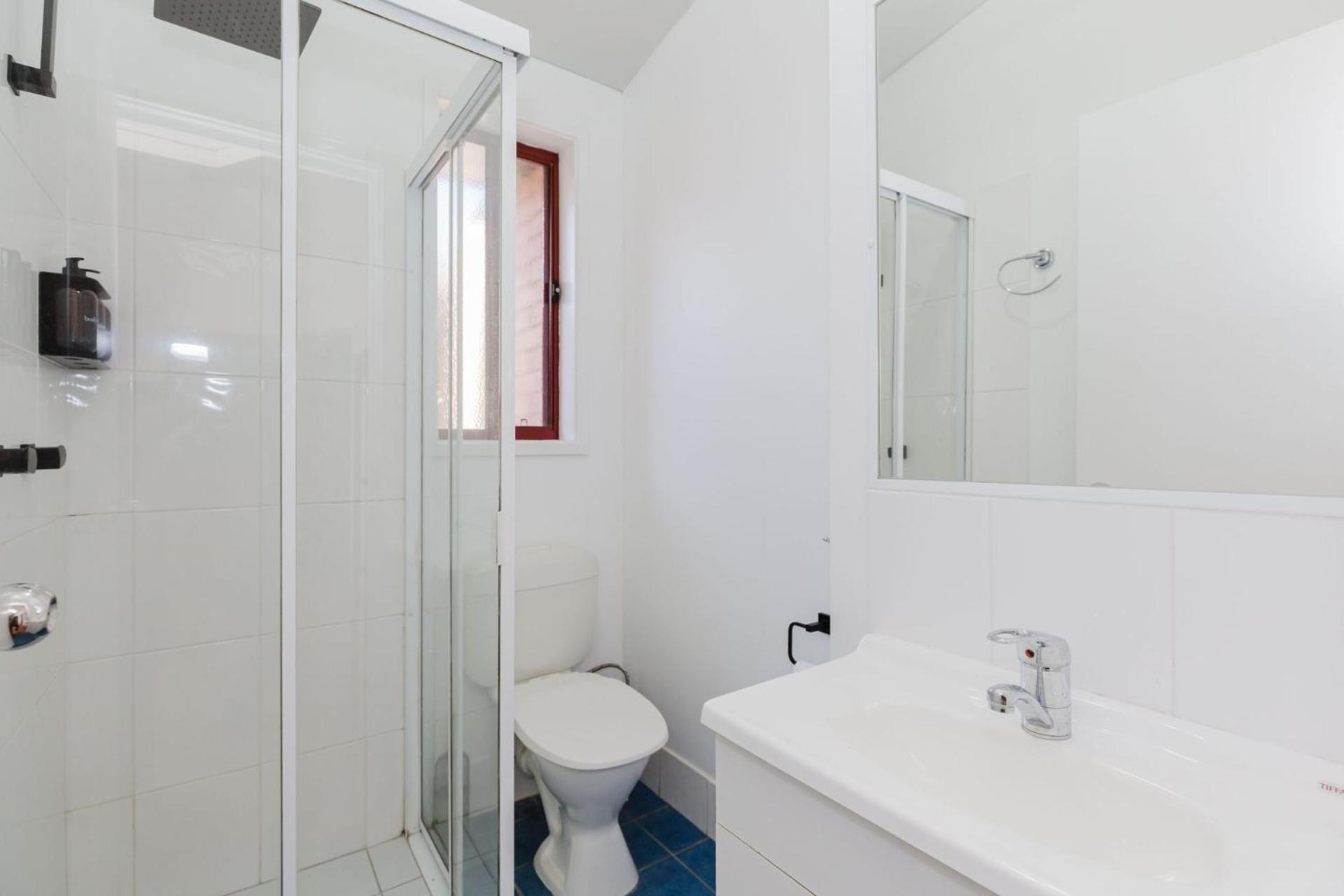 Holey Cow - 3 Of 3 Poley Cow Lane Apartment Jindabyne