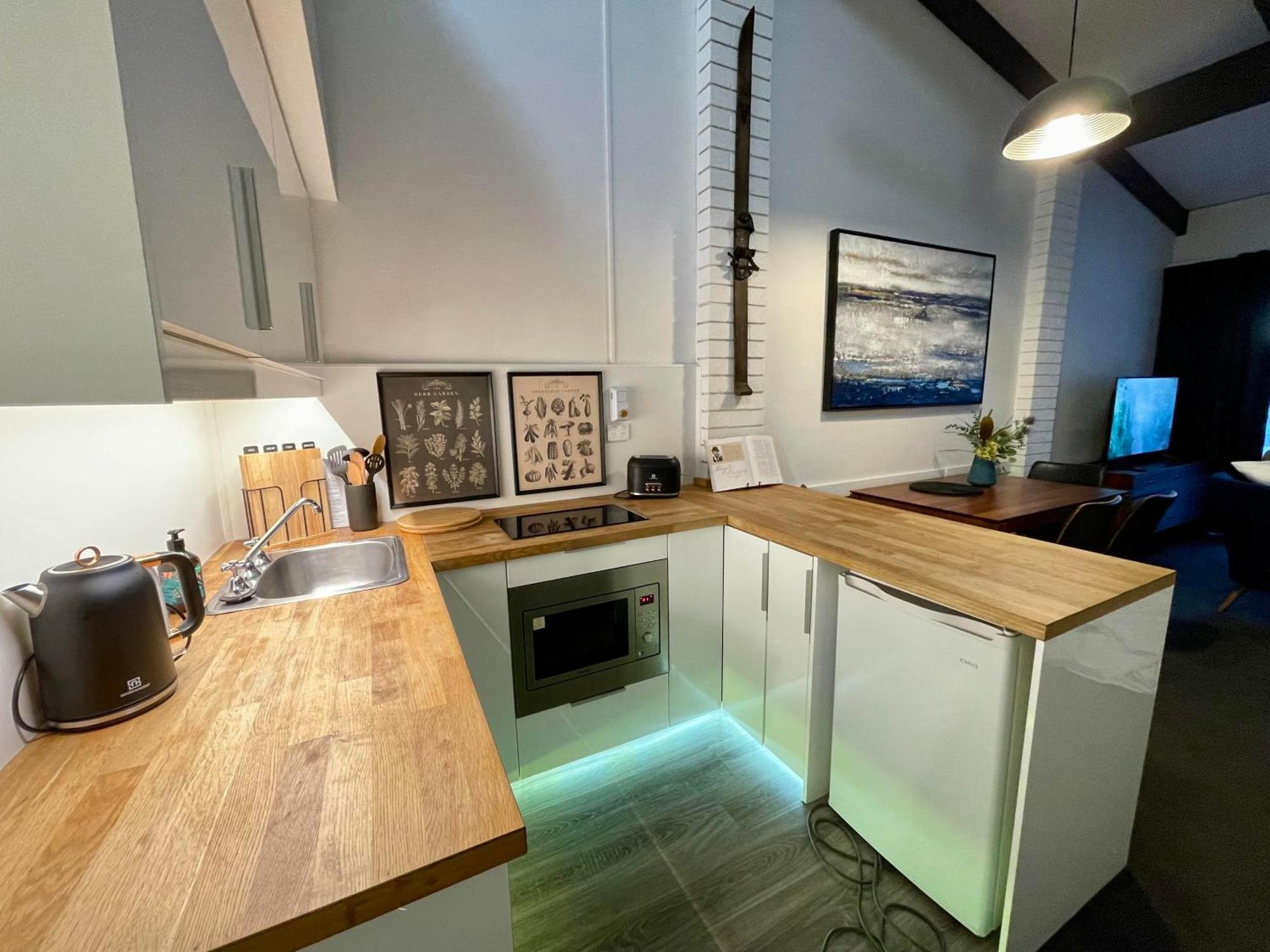 Apartment 27 Alpine Brumby *