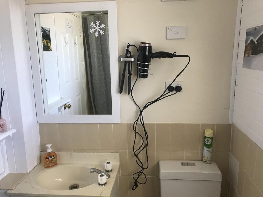 Yowie 3 - Yowie Apartment *