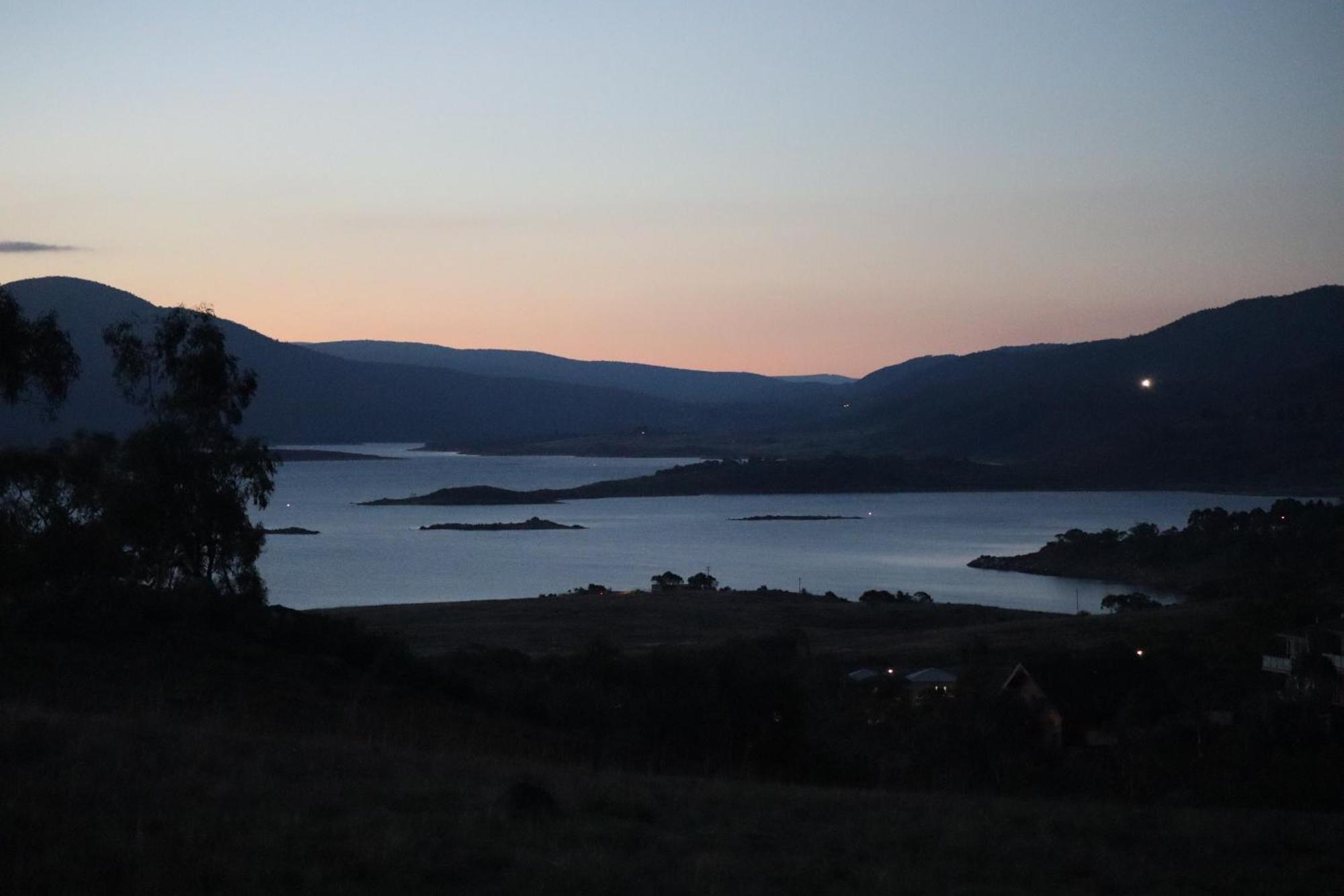 Hygge Eco Beautiful New With Amazing Views Jindabyne