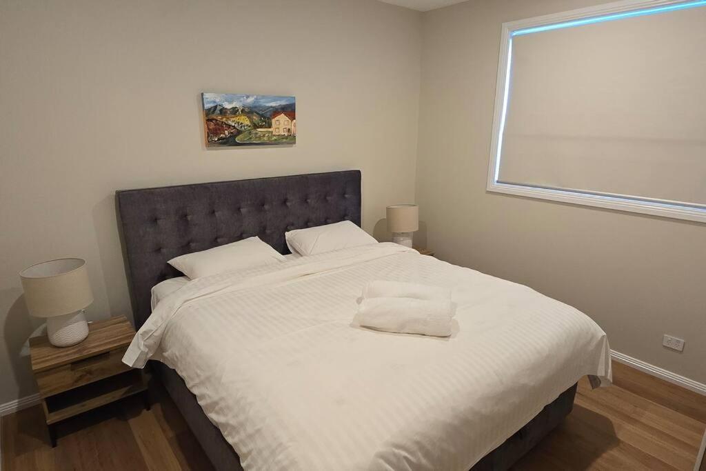 Camellia Place Holiday home