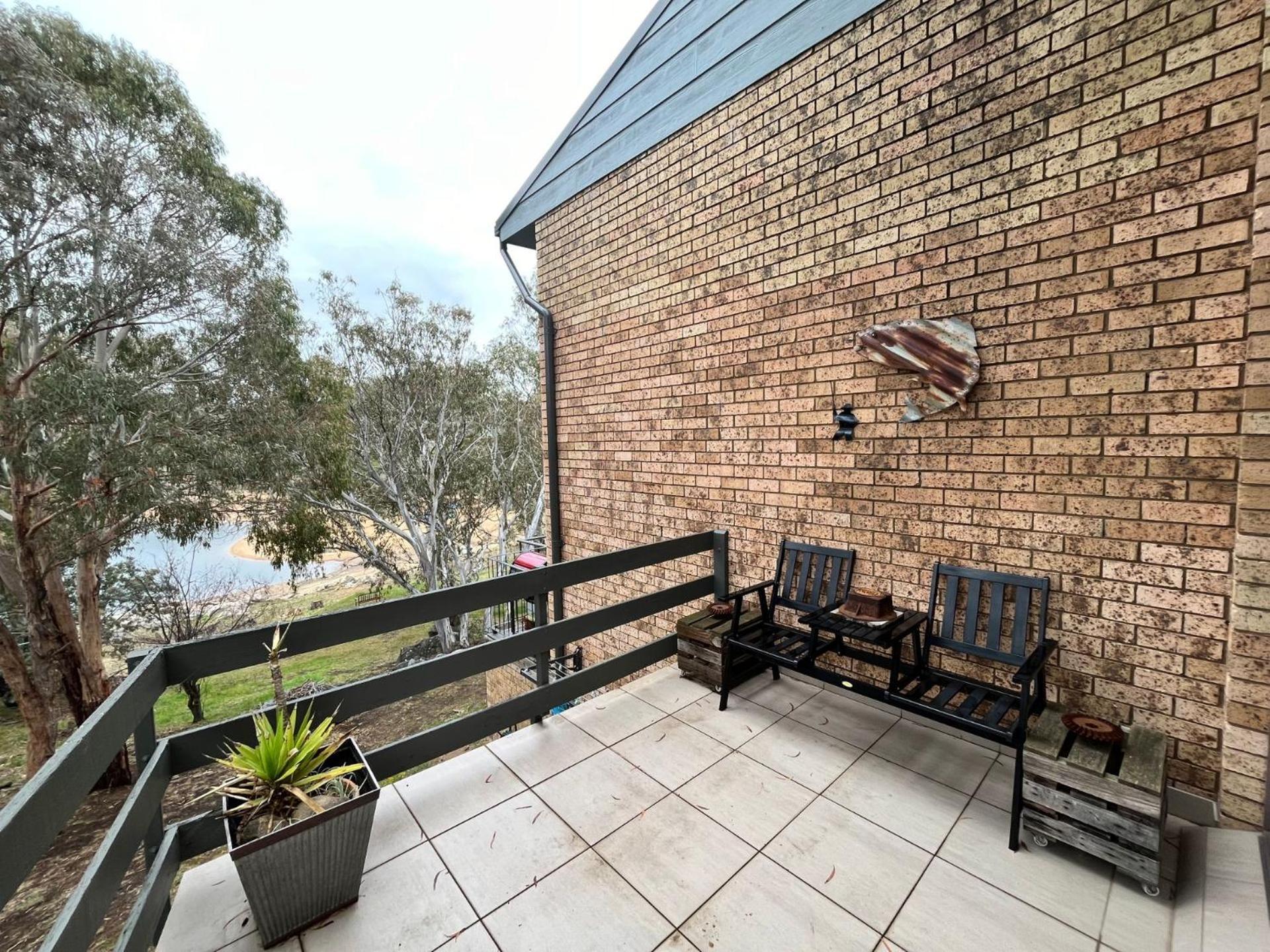 Holiday home Lakeside Townhouse - 2br Modern Townhouse L Views L Balcony L Walking Distance To Town Jindabyne