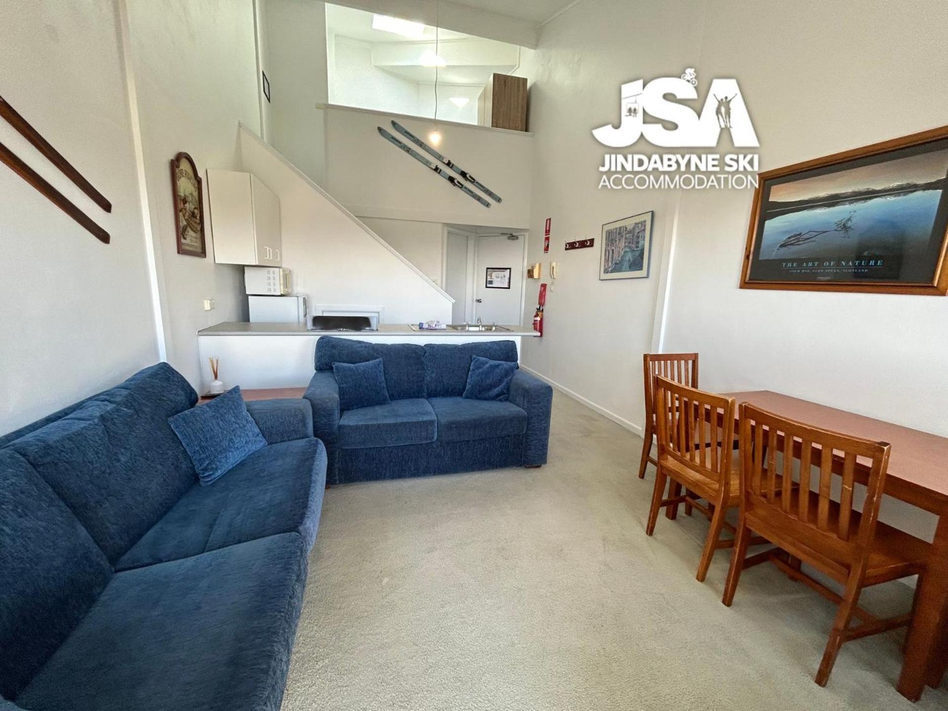 Apartment Razorback 4 *