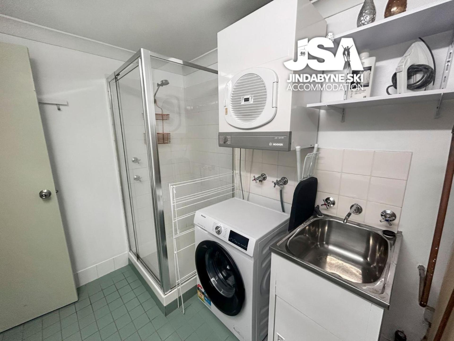 Apartment Razorback 6 *