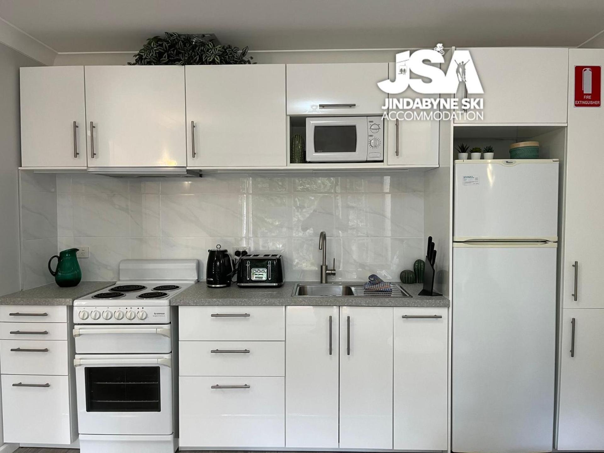 Vaby S 1 Jindabyne