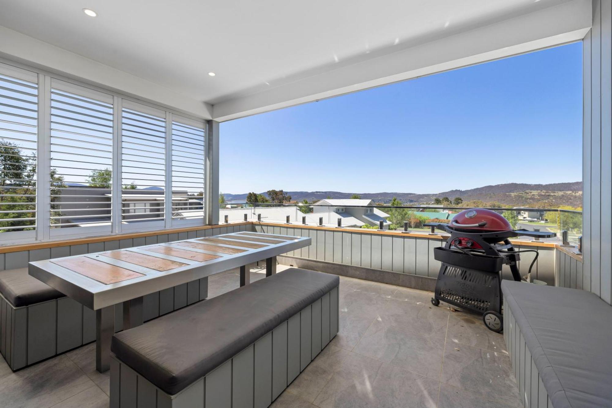 Holiday home Jindy Snowy Mountains Retreat *