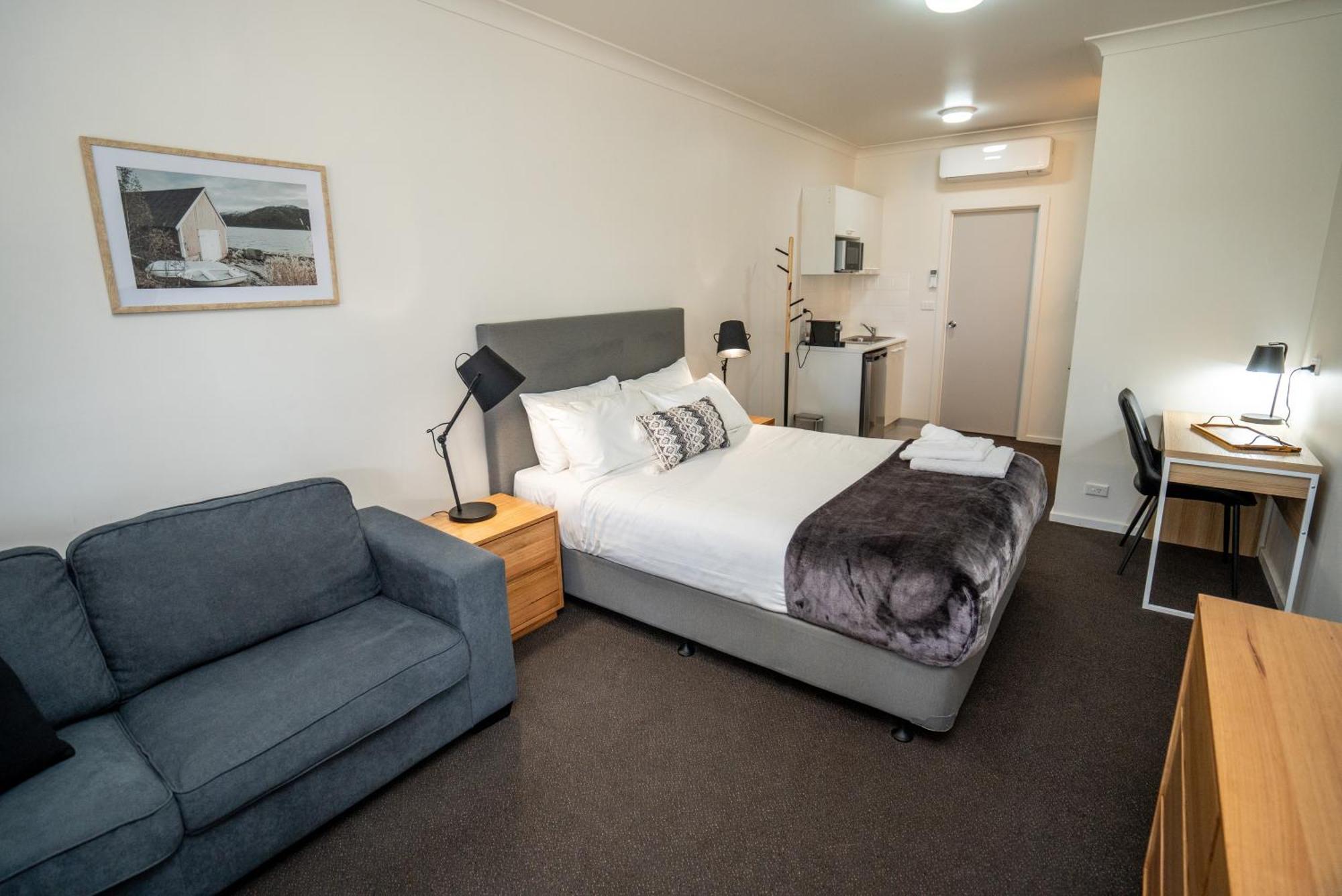 Adventist Alpine Village Holiday park *