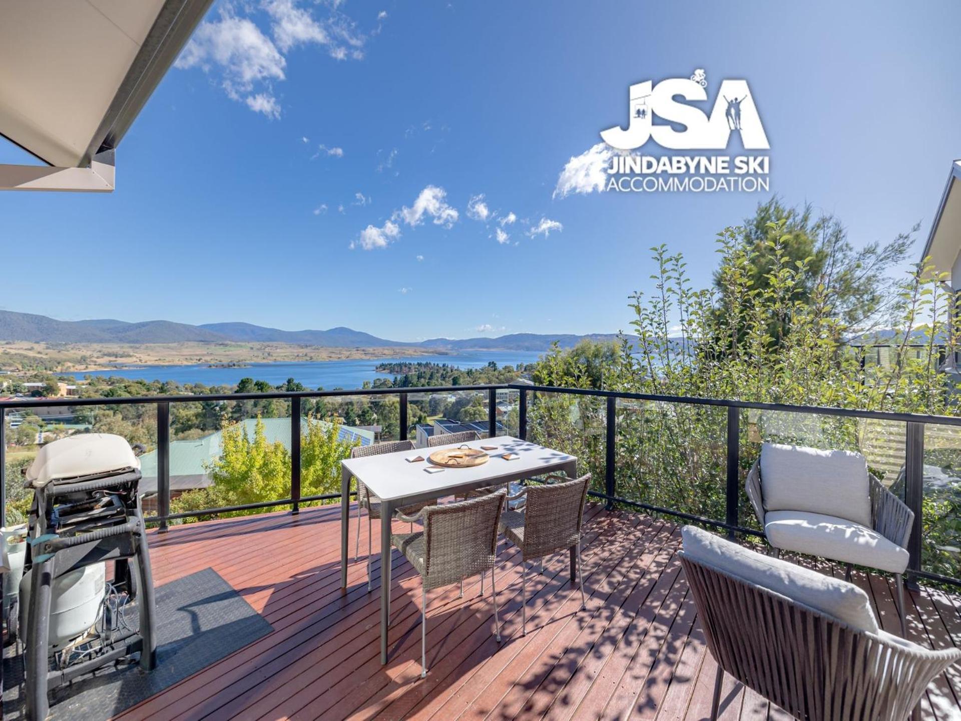 Snowy Mountains Townhouse Jindabyne