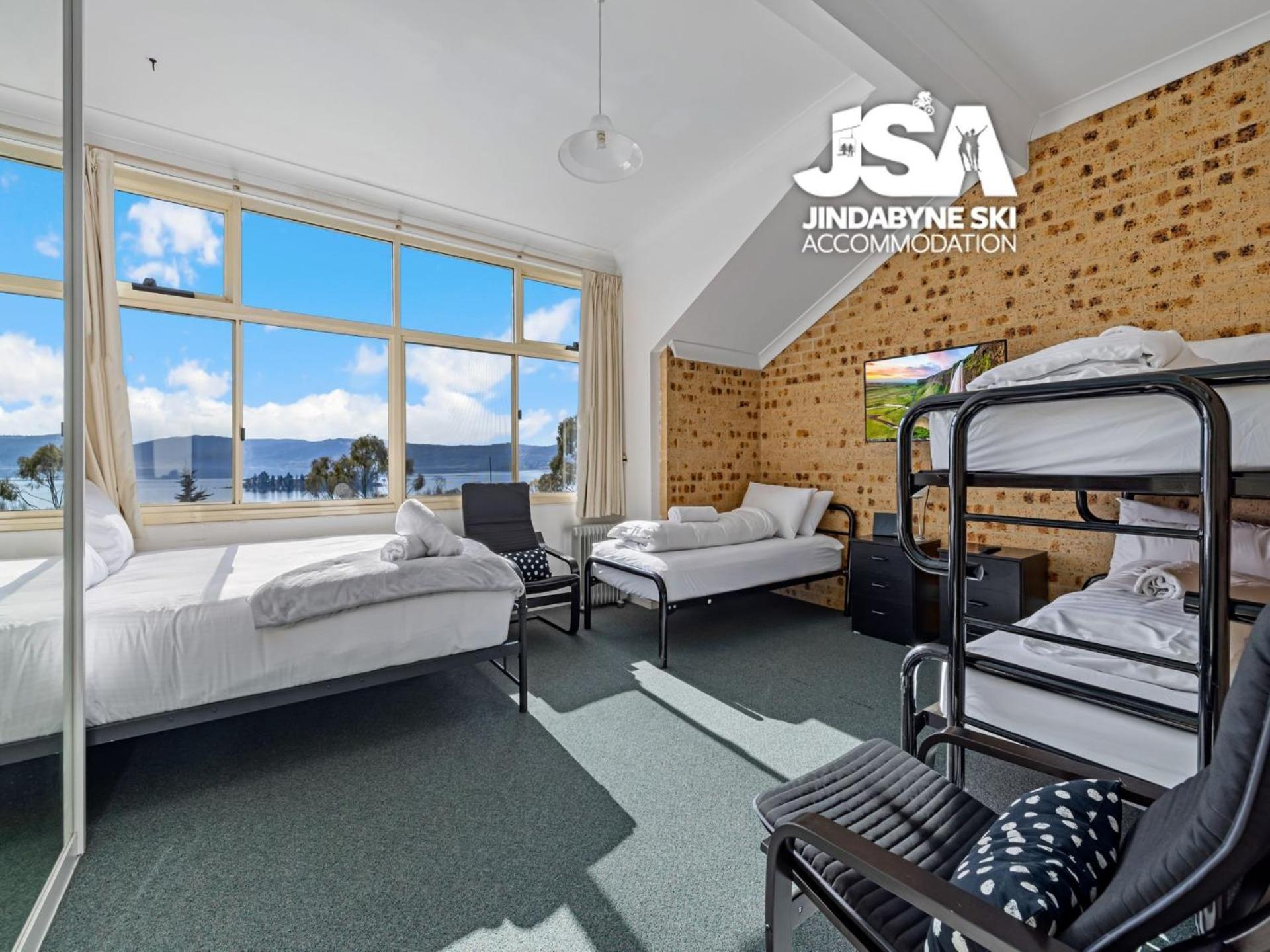 Twin Seasons 2 Fantastic View * Jindabyne
