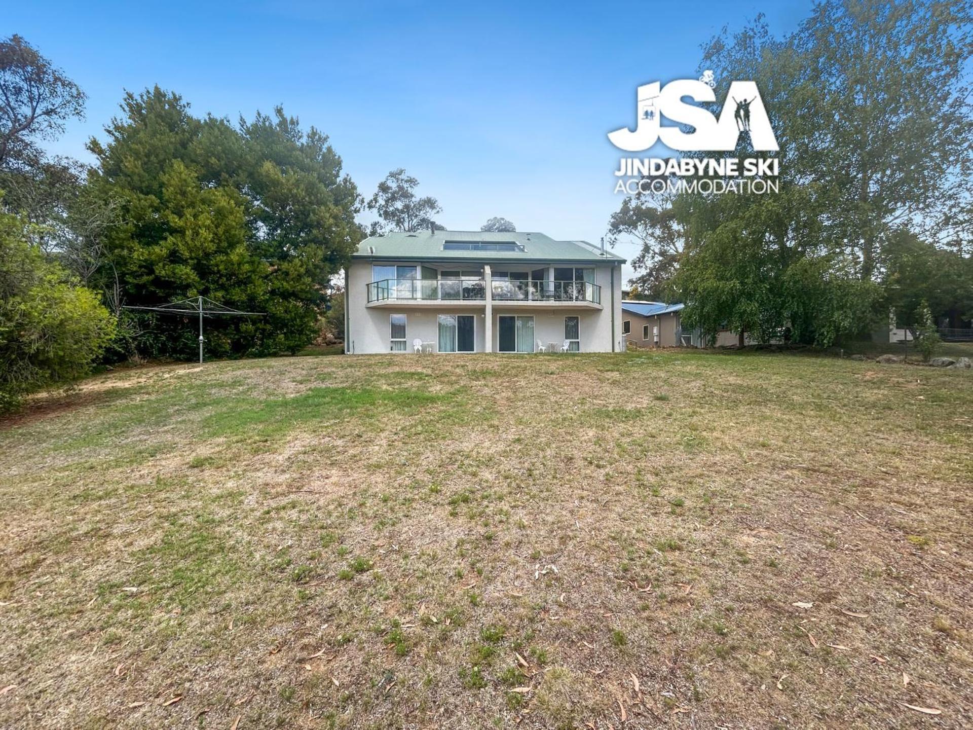 Banksia 1 * Jindabyne