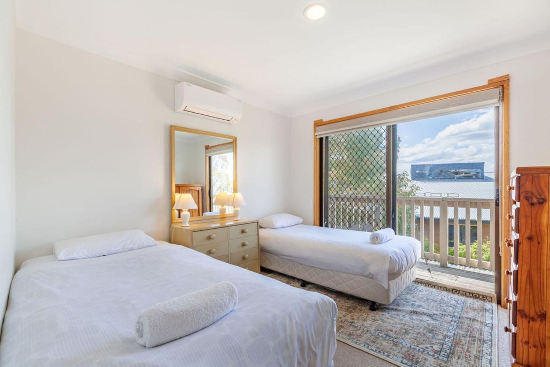Fingal Snow Vinces Place 108 Gippsland Street Holiday home *