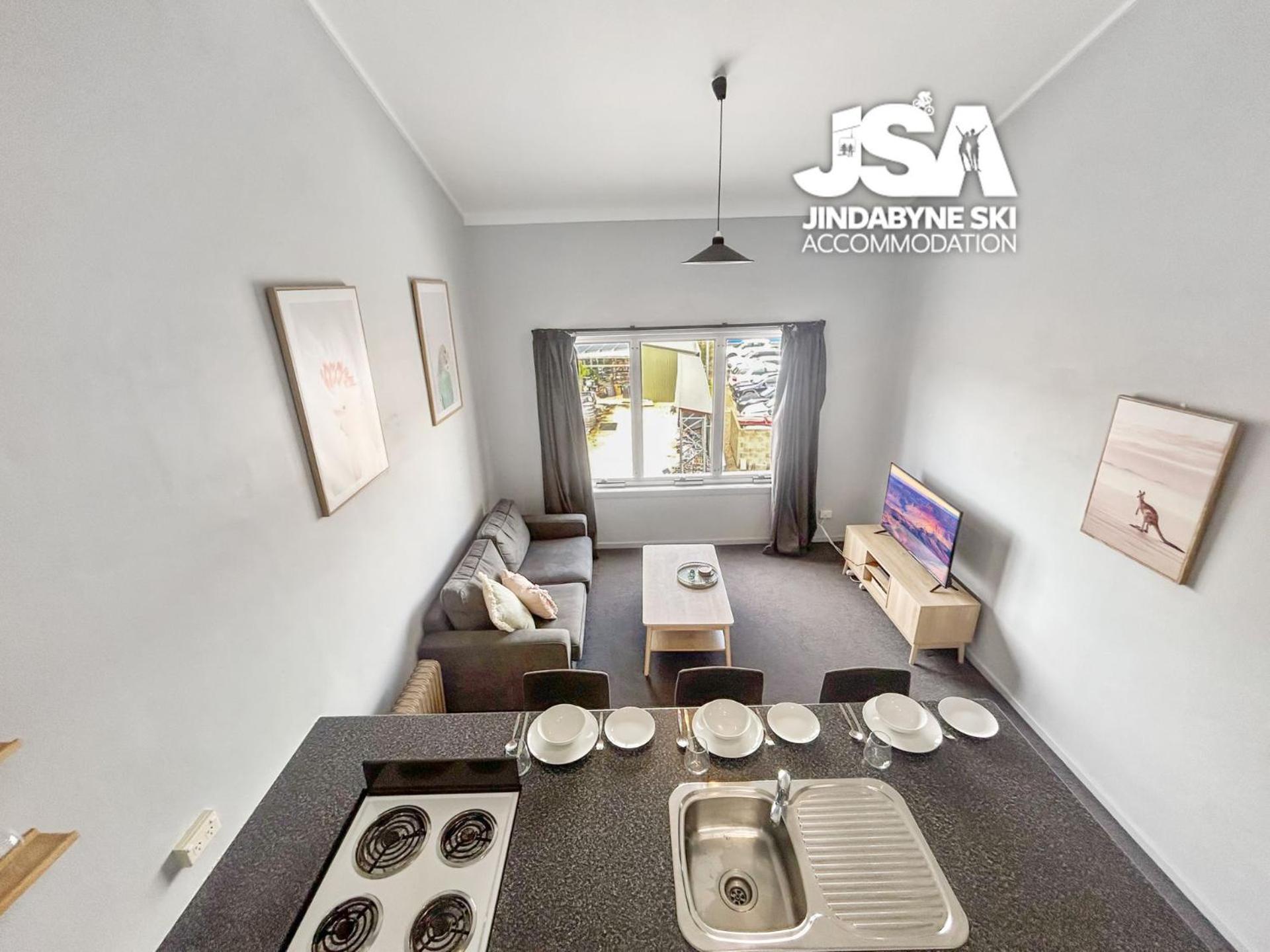 Apartment Razorback 14 *