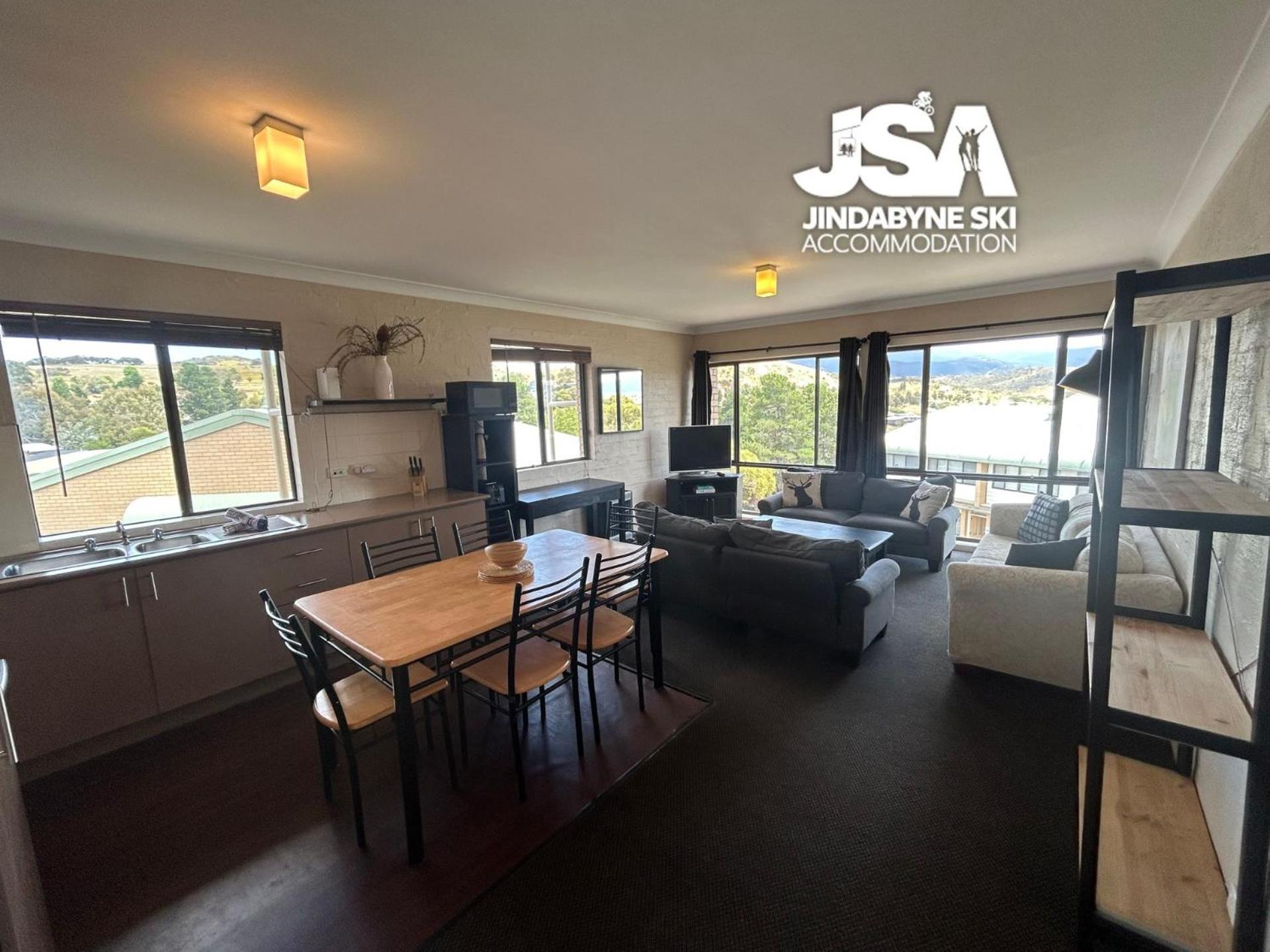 Alpine Mountain View 44 Jindabyne