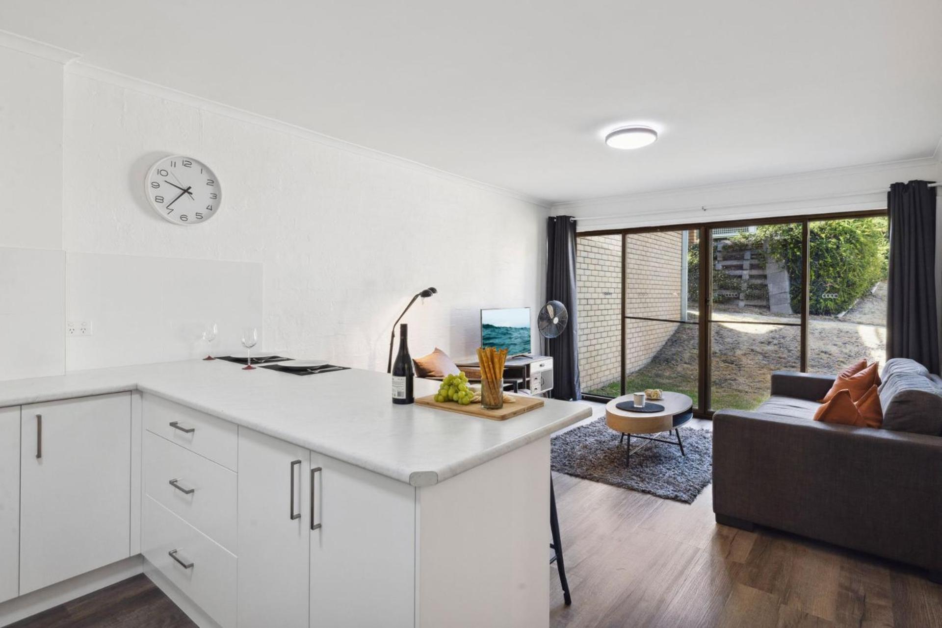 Kirwan 8 Apartment *