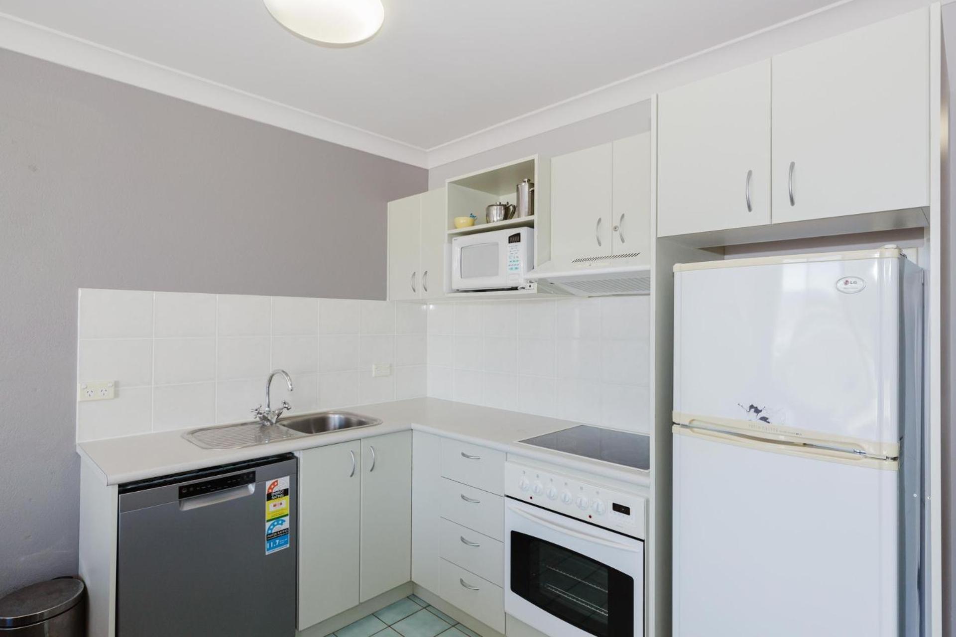 Horizons 418 Of 10 Kosciuszko Road Apartment