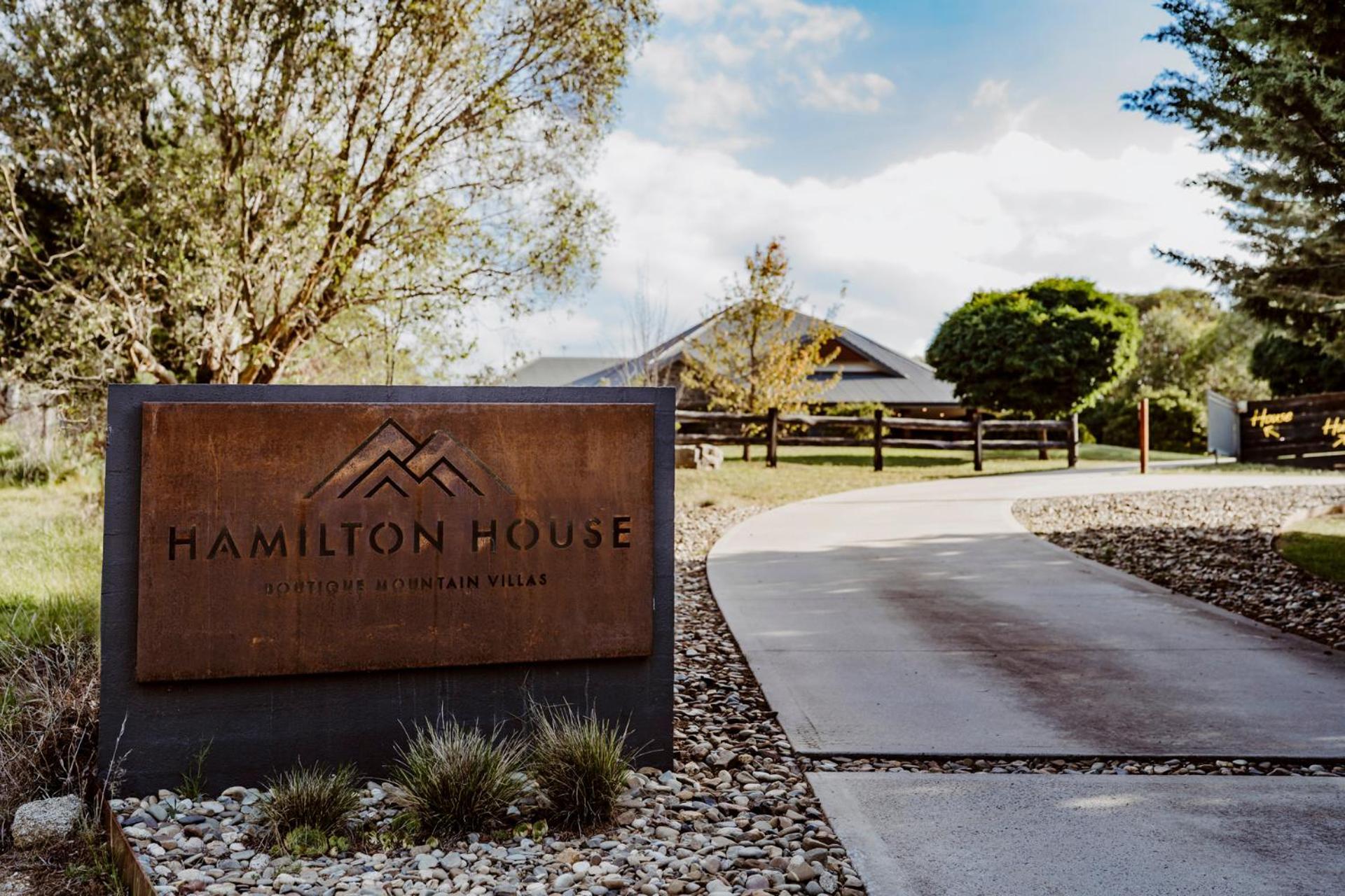 Hamilton House - Snowy Mountain Luxury Jindabyne