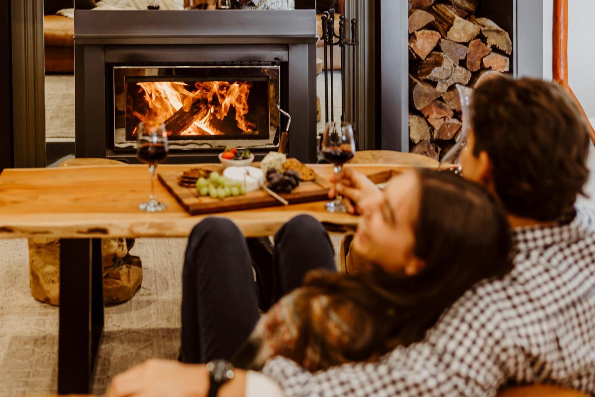Hamilton House - Snowy Mountain Luxury Jindabyne
