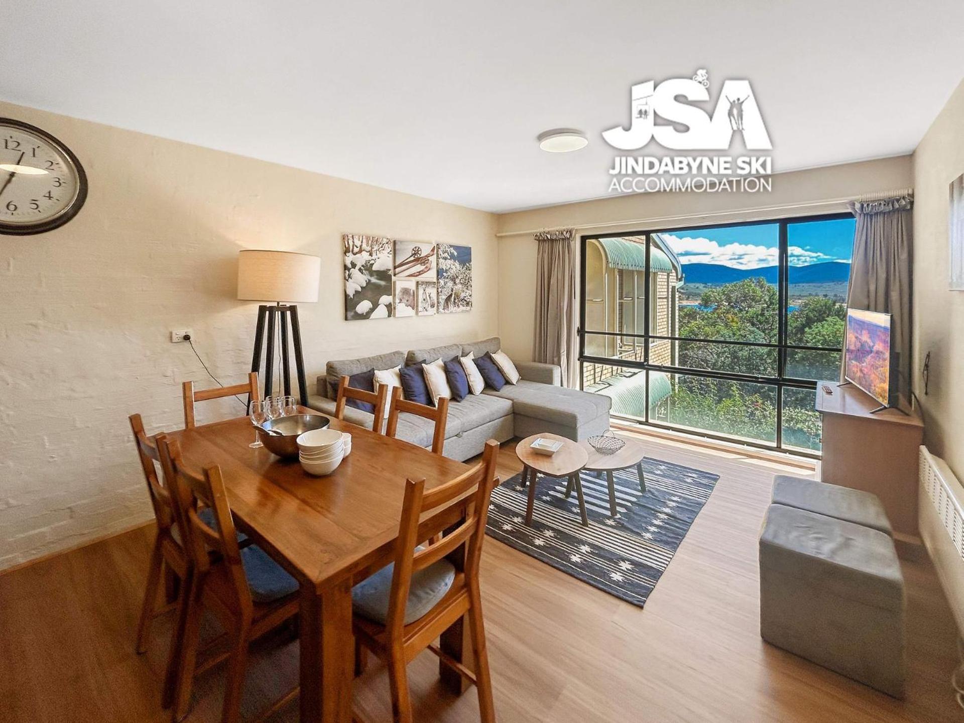 Alpine Mountain View Kirwan 9 Apartment *