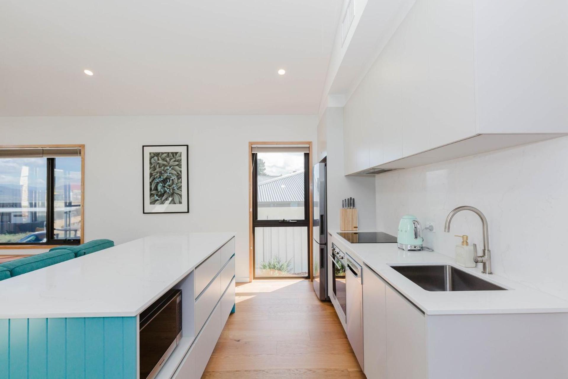 Little Willow - 11a Willow Bay Place Holiday home *