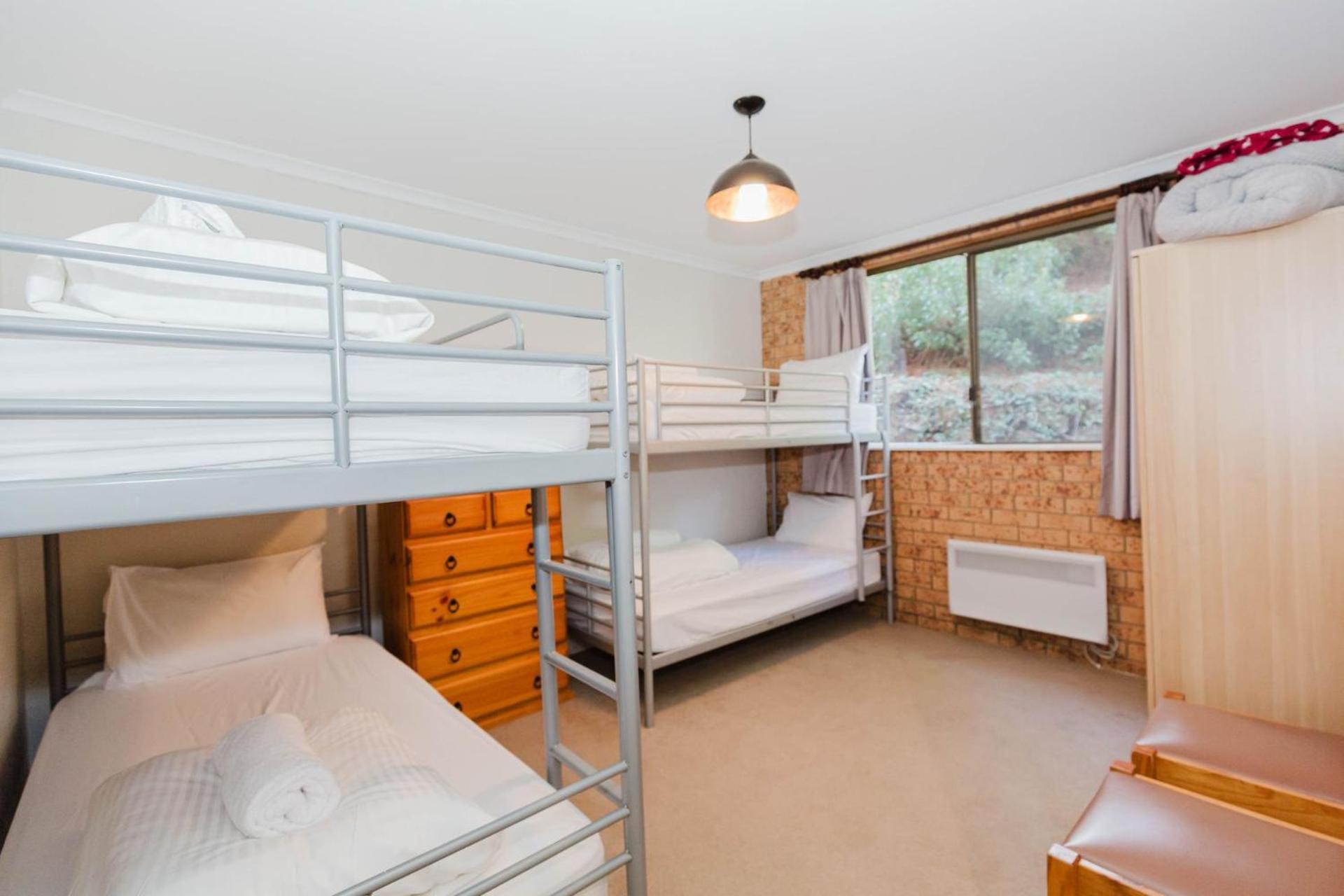 St Moritz - 7-36 Gippsland Street Apartment *