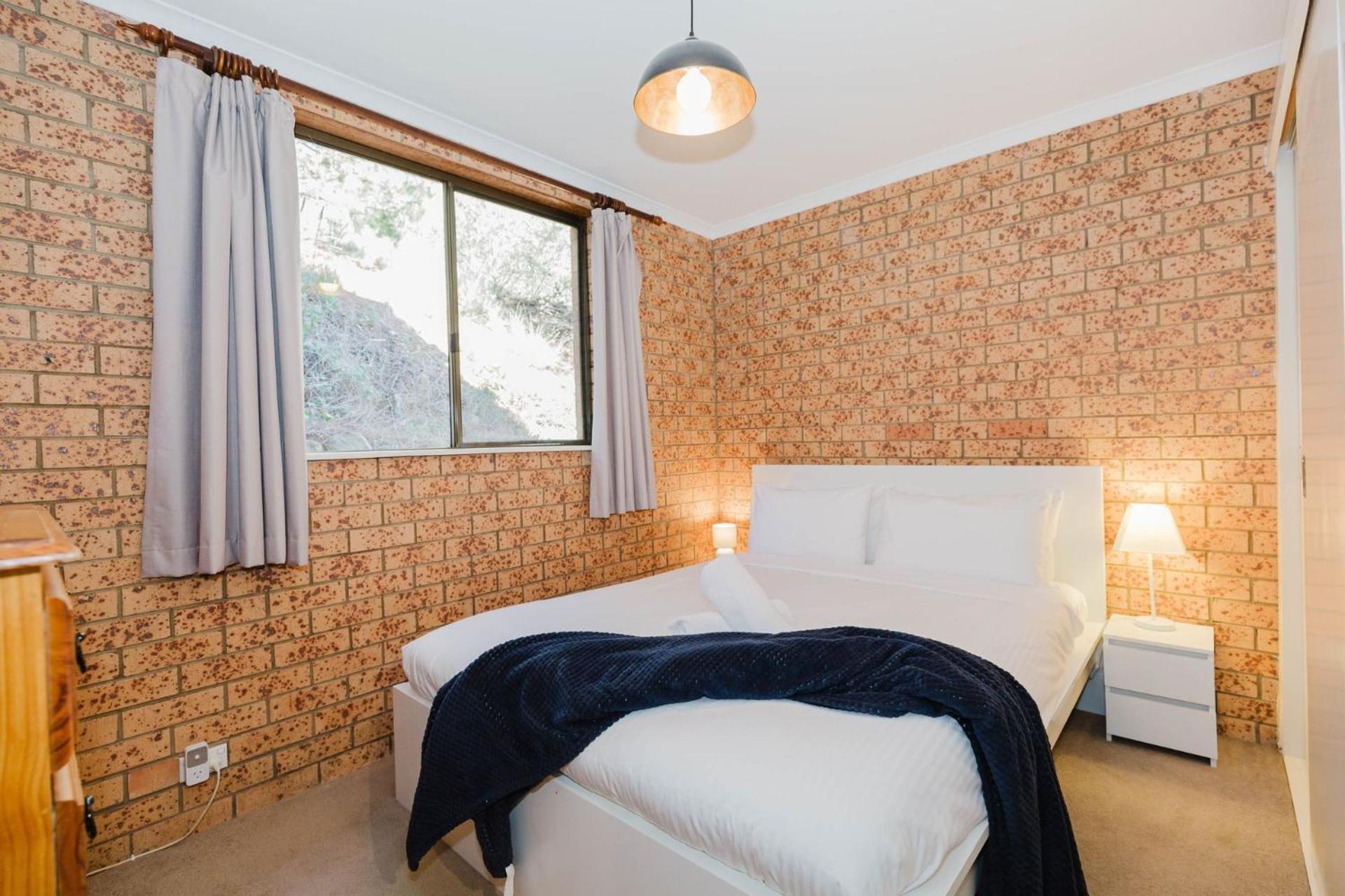St Moritz - 7-36 Gippsland Street *