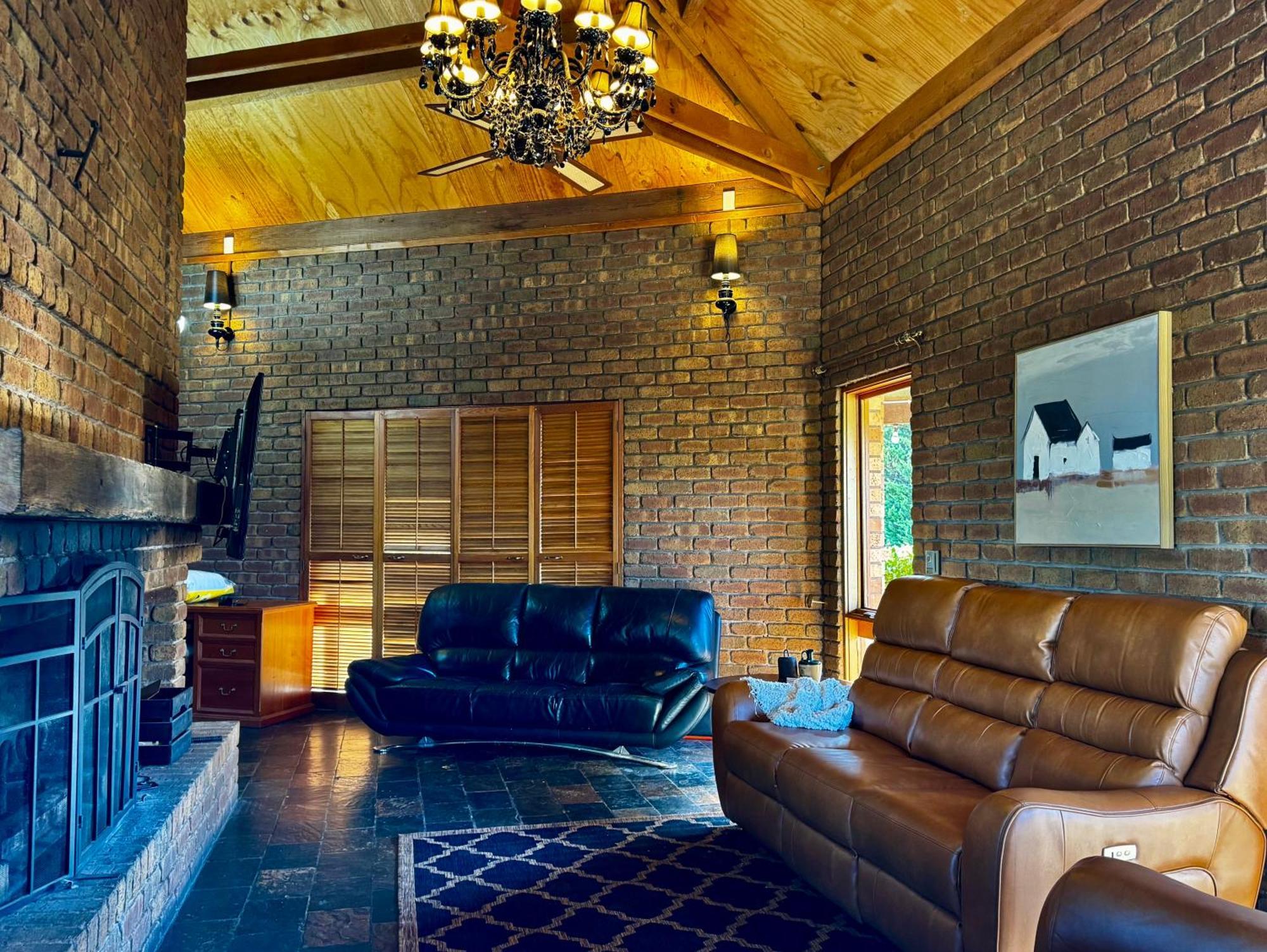 Chalet Upsandowns