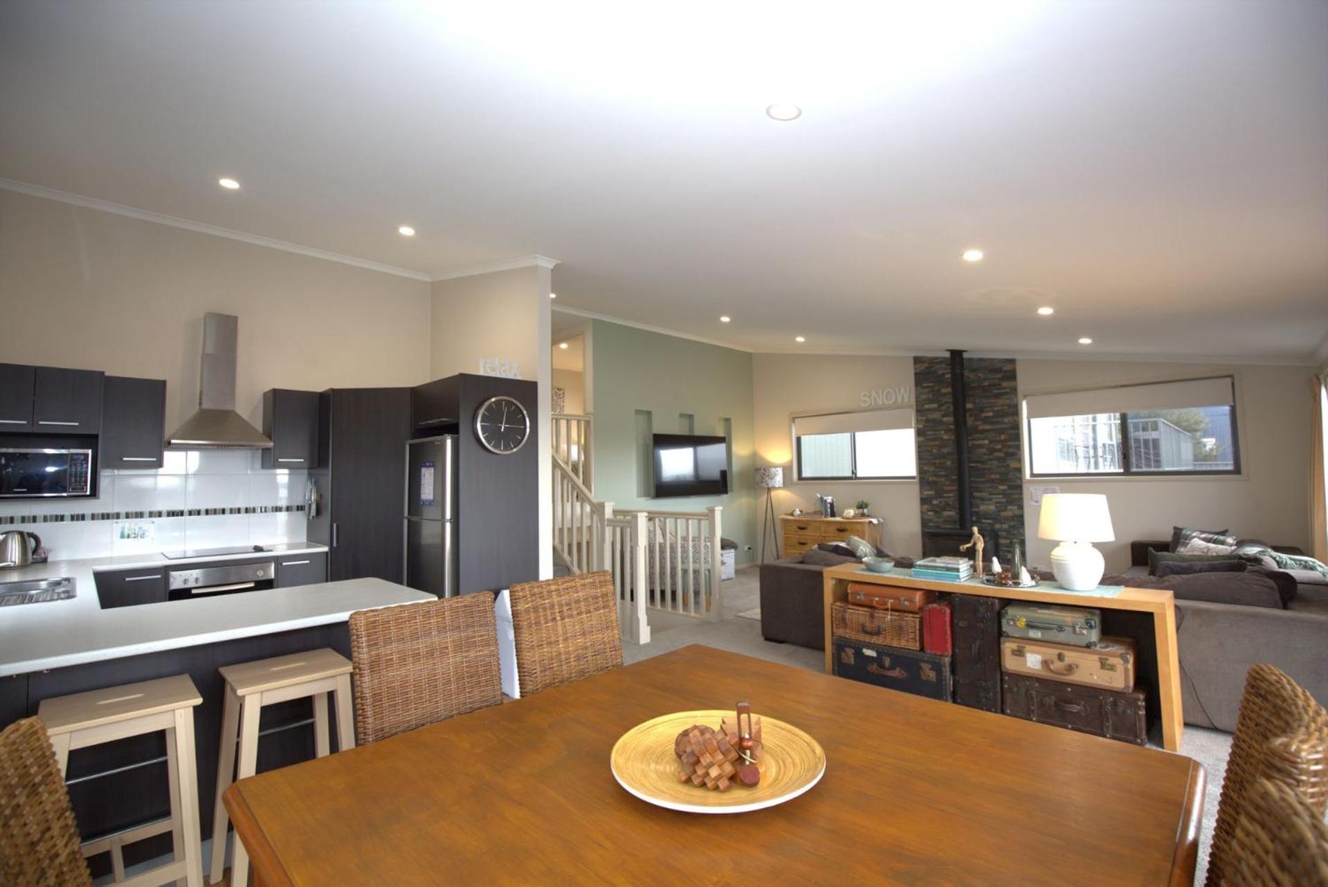 Boronia 7 30 Nettin Circuit Apartment