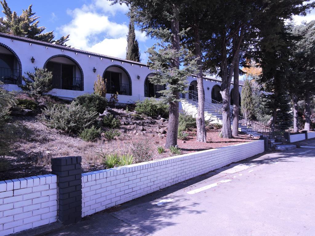 Siesta Motel 3*