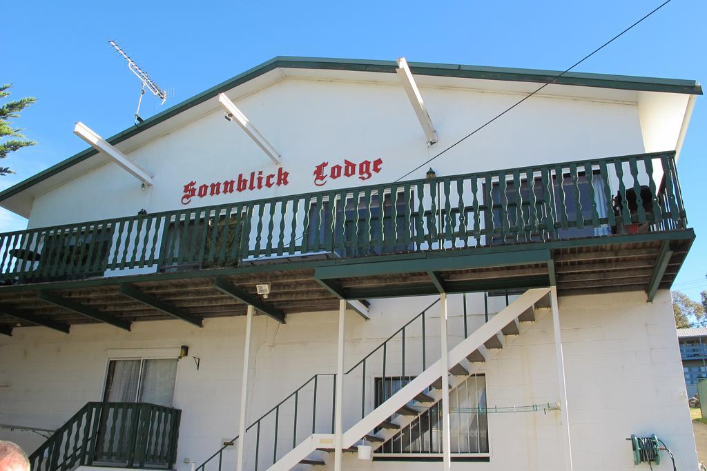 Bed & Breakfast Sonnblick 3*