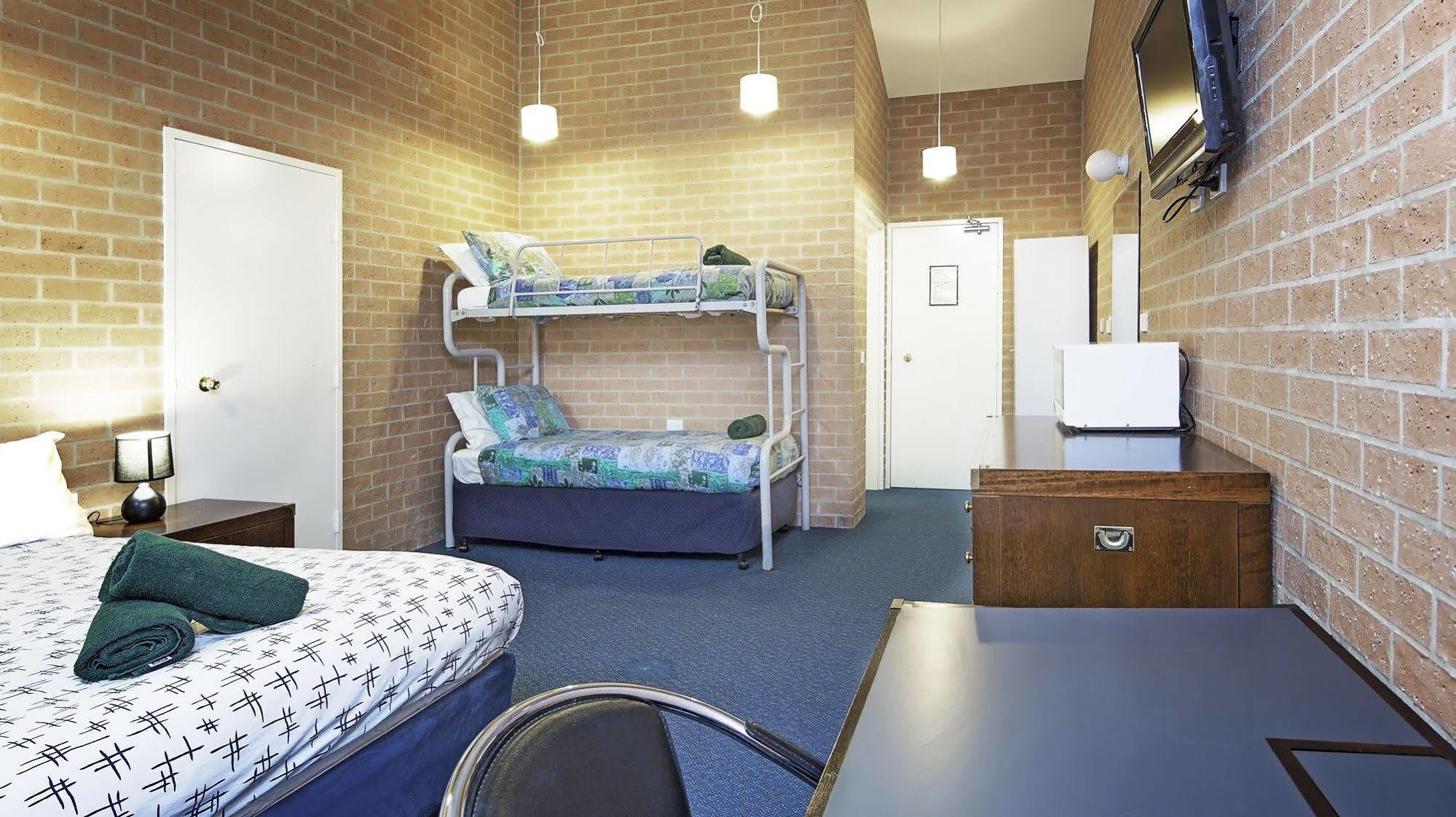 Alpine Motel 3*