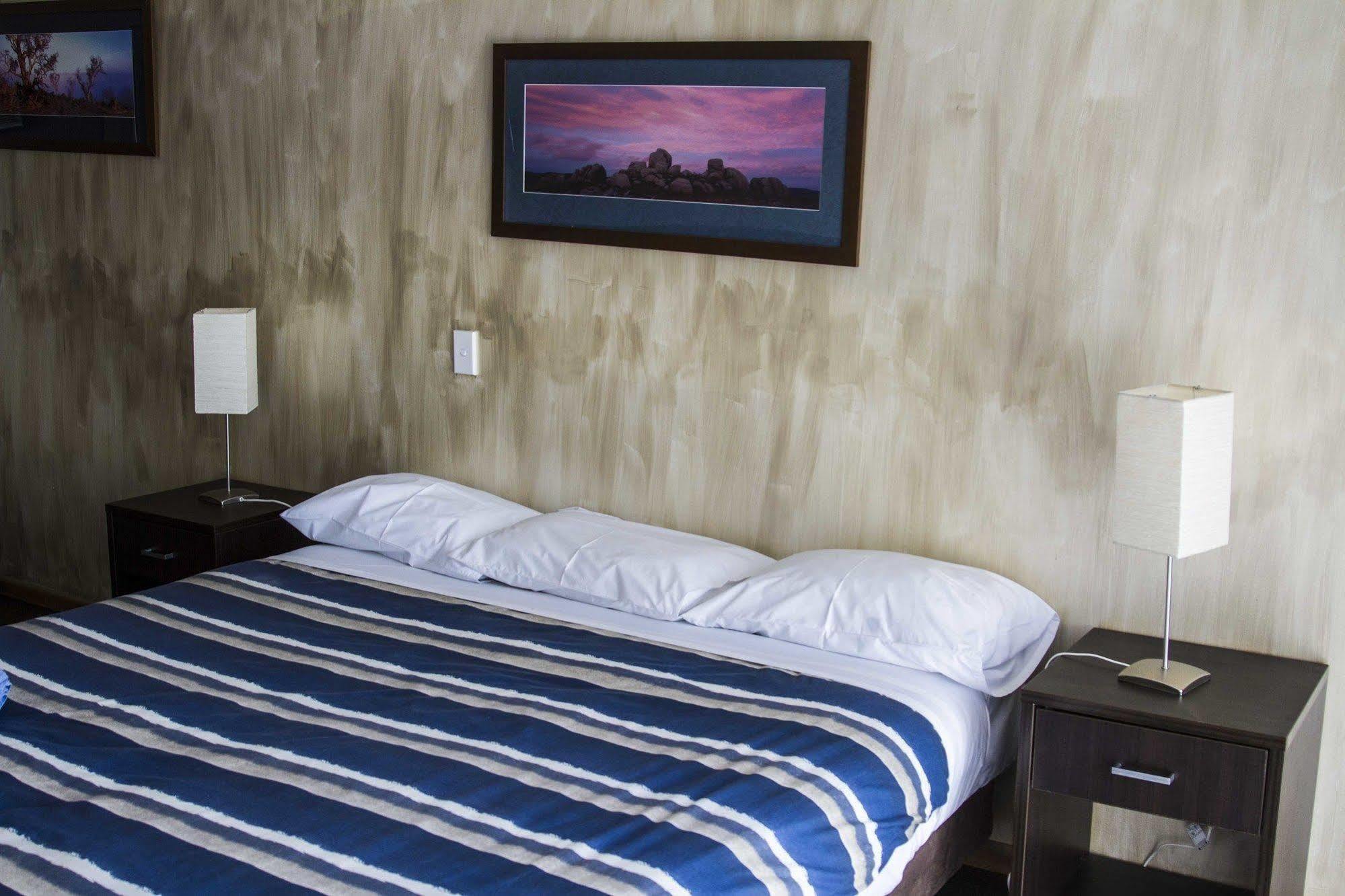 Siesta Motel 3*