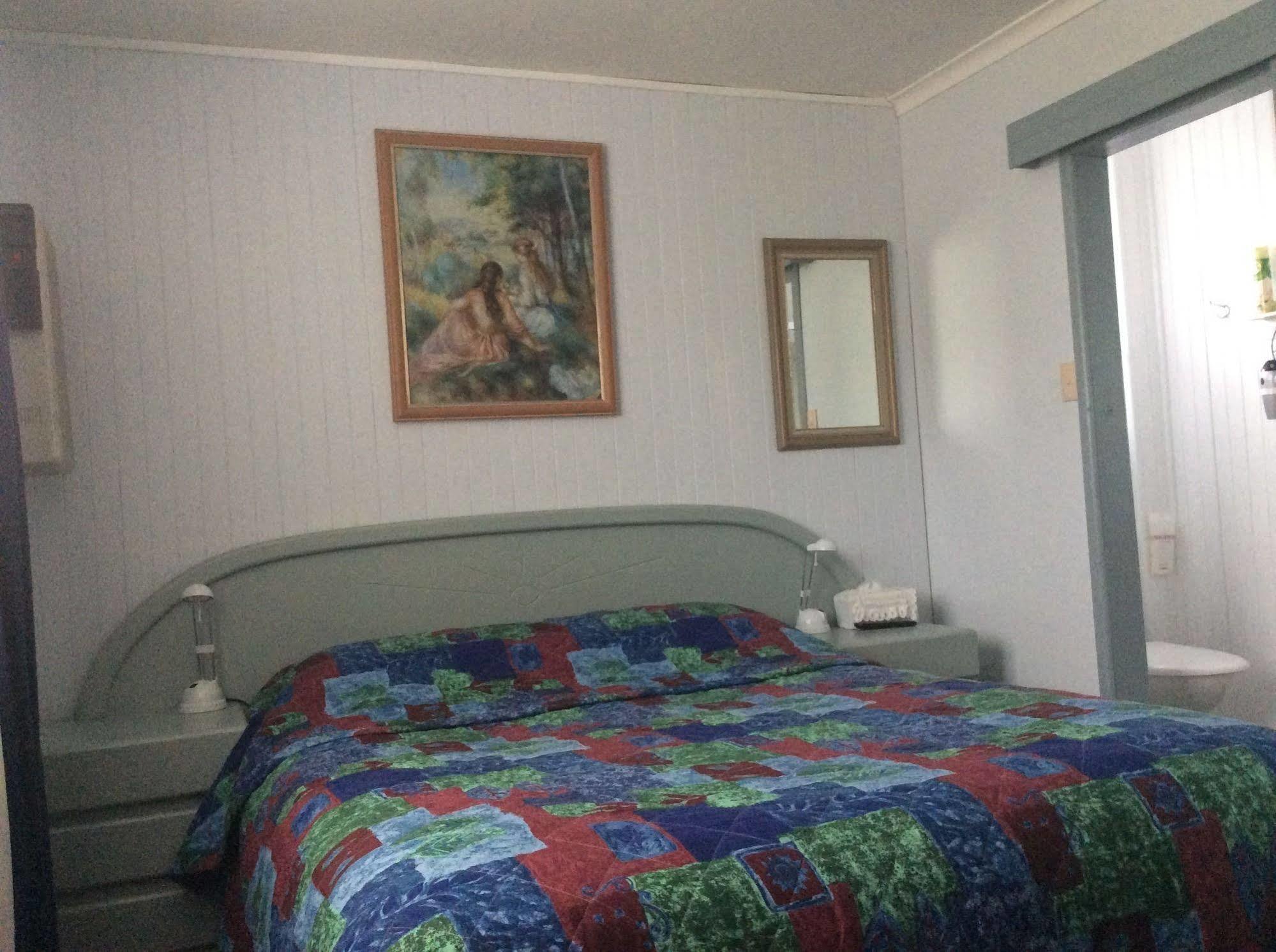 Bed & Breakfast Sonnblick 3*
