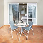 Cascades 18 3 Kurrajong Street