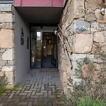 Les Perrieres Chalet - Spacious 2Br Chalet L Gym L Indoor Pool L Tennis L Wifi L Bbq