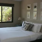 Jindy Inn