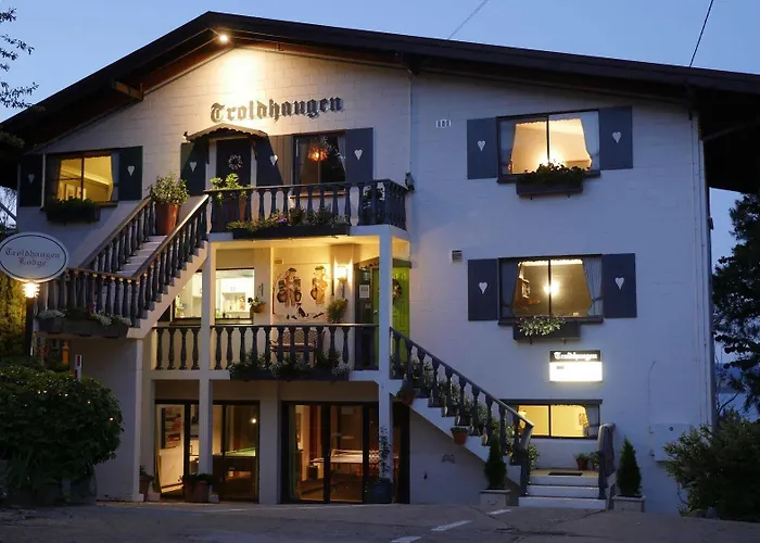Troldhaugen Lodge - Adults Only