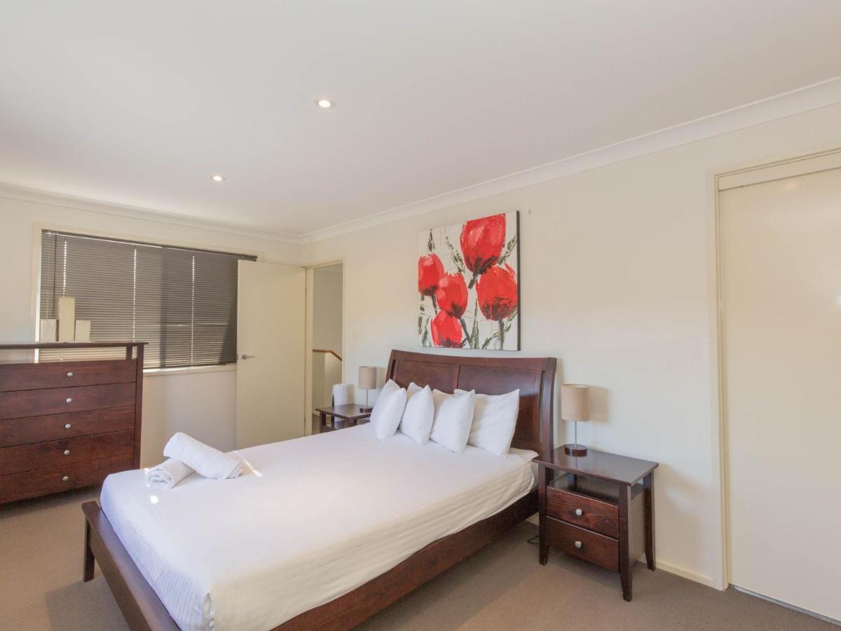 Apartment Northstar 1 Of 17 Kirwan Close *