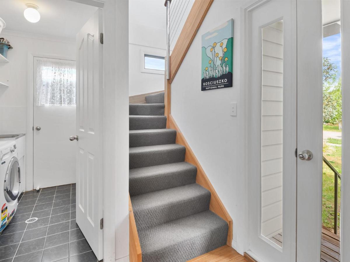 Jillamatong 14 - 3br House L Pet Friendly L Fenced Backyard L Wifi * Jindabyne