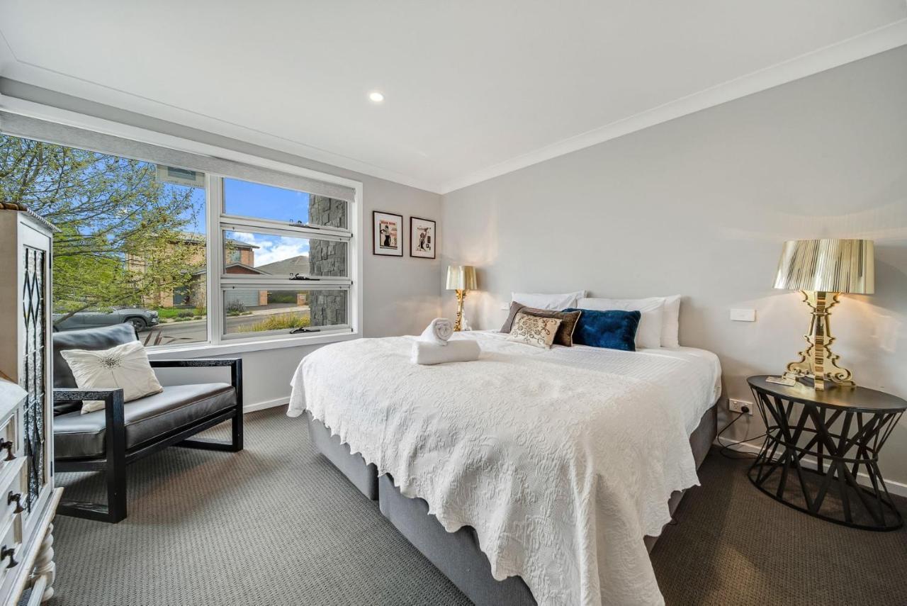 The Mountain House - Luxury 4br L Wifi L Netflix L Bbq L Nespresso Machine Holiday home Jindabyne