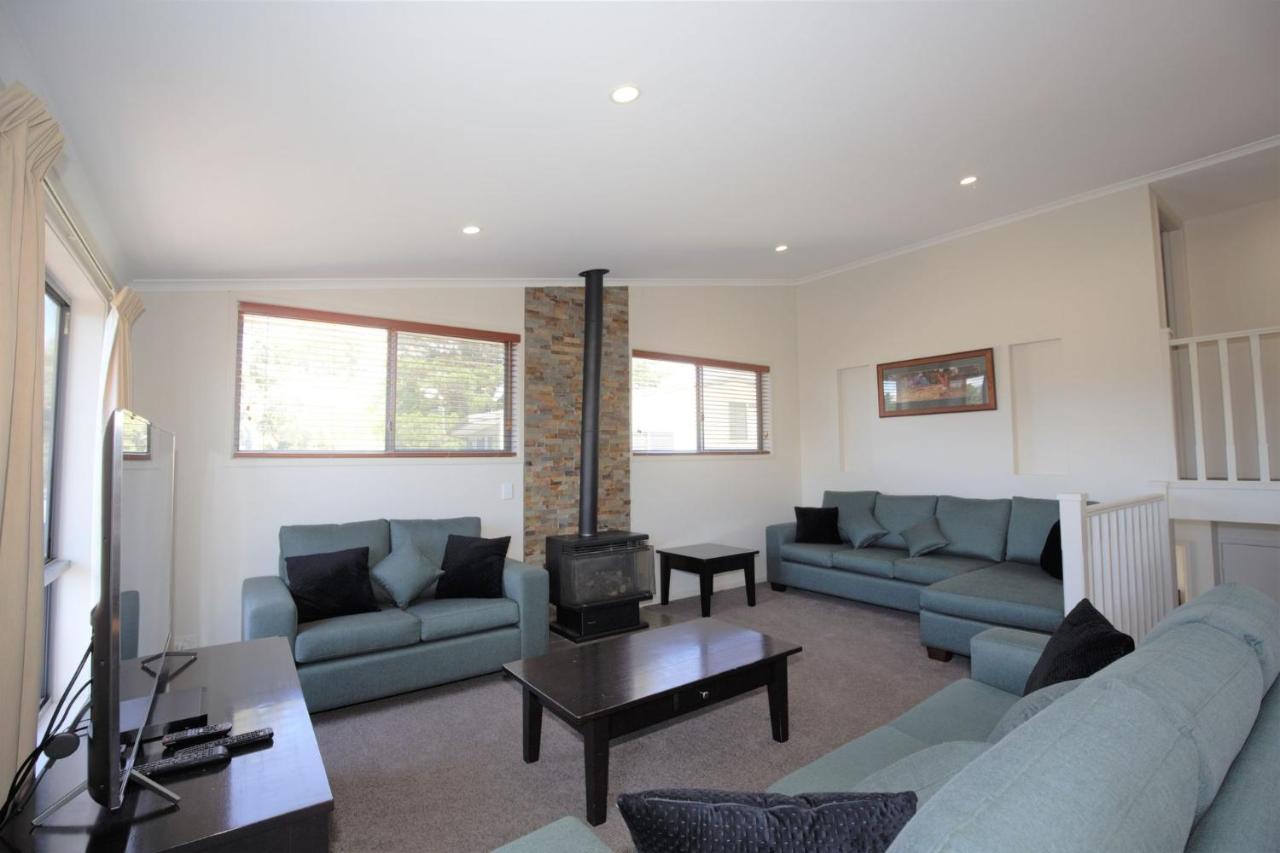 Boronia 4 30 Nettin Circuit Apartment