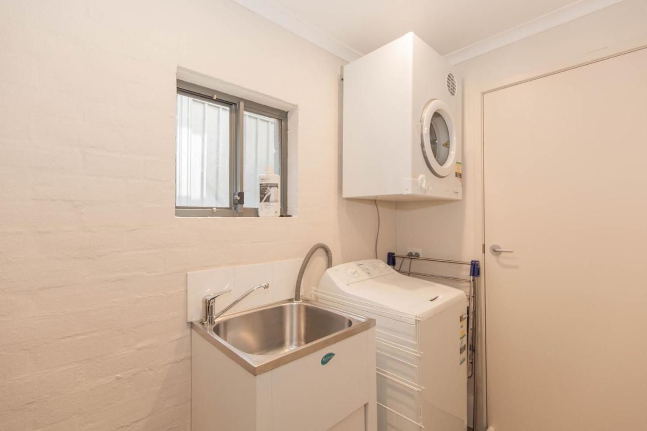 Boronia 4 30 Nettin Circuit *