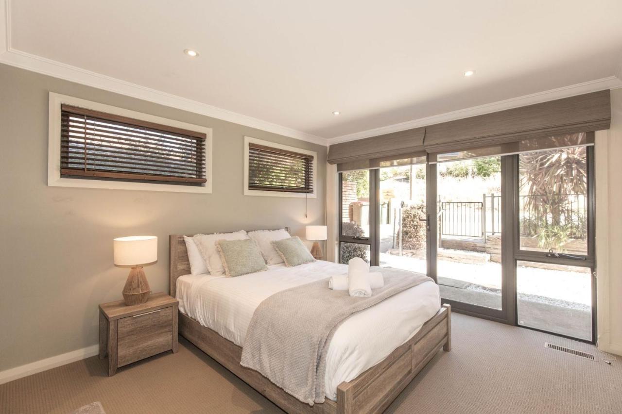 Bogong Lakeview 1 Of 19 Bogong Street * Jindabyne