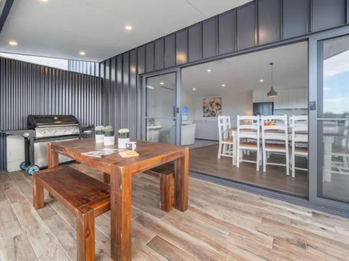 Luxury 5 Bedroom - Sentinel - Snowy Mountains - Holiday home