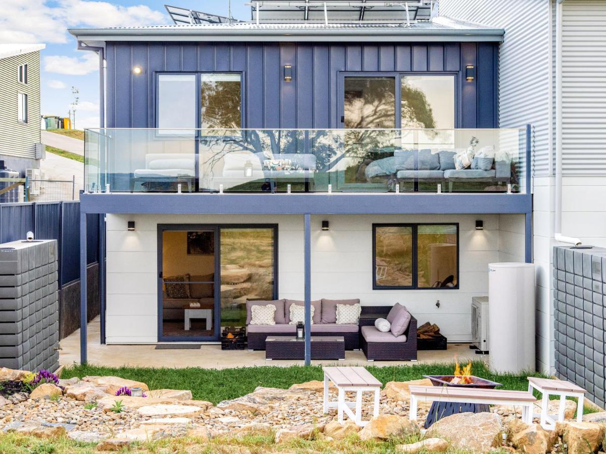 Holiday home Luxury 5 Bedroom - Sentinel - Snowy Mountains - *