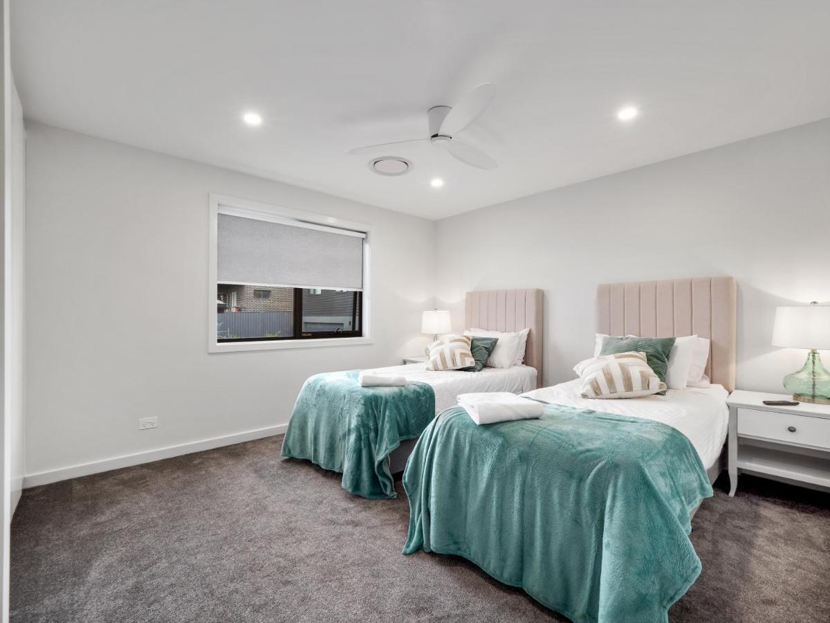 Luxury 5 Bedroom - Sentinel - Snowy Mountains - Jindabyne
