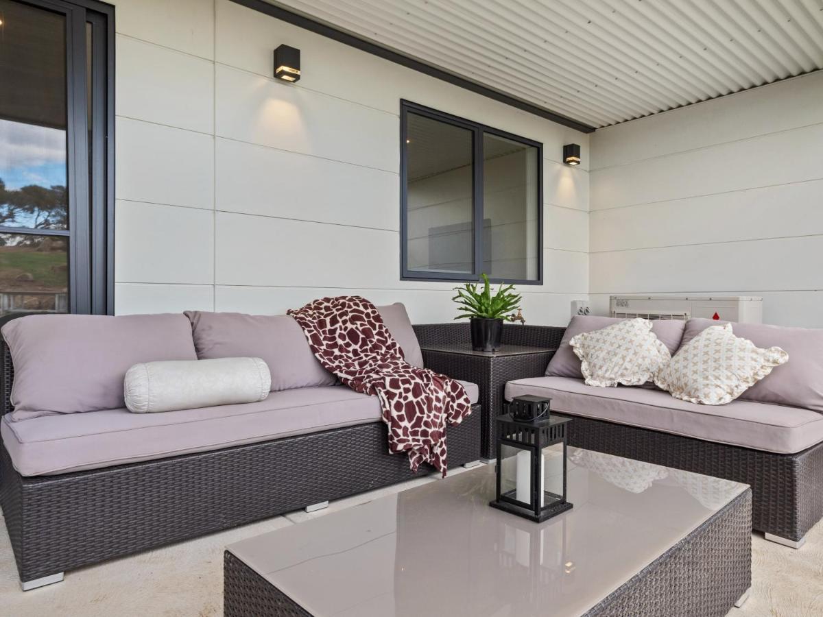 Luxury 5 Bedroom - Sentinel - Snowy Mountains - Holiday home *