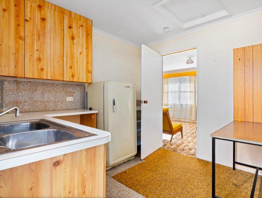 The Vintage Flat - Retro Charm In Tyrolean Village