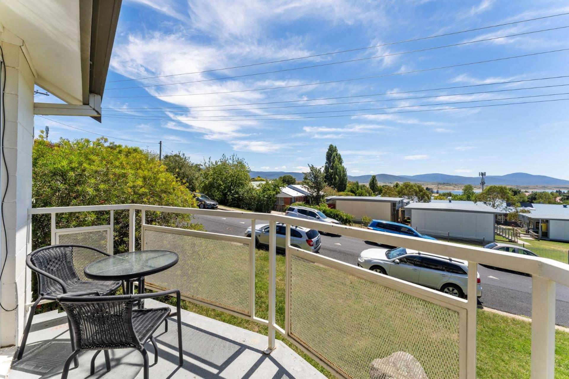 Parkwood 5 - 2br Split Level L Bath L Bbq L Location L Wifi